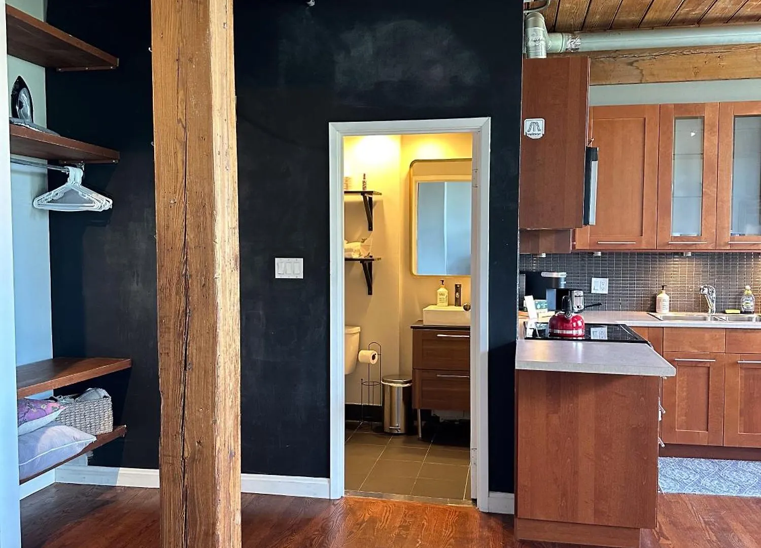 Lägenhet Cozy West End Studio Toronto Kanada
